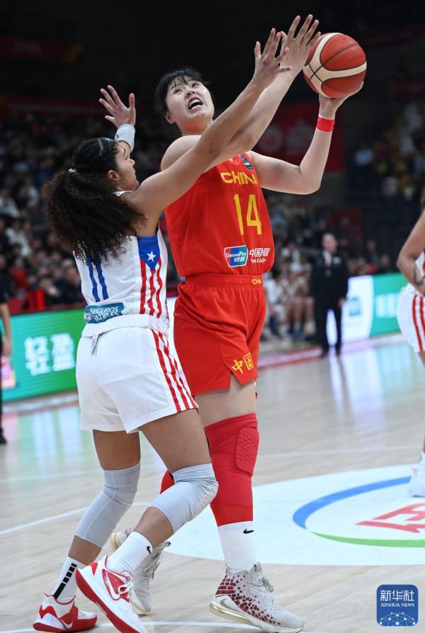 篮球｜2024国际篮联奥运女篮资格赛：中国队胜波多黎各队